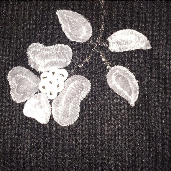 Victoria Jones 2X AngoraBlend Black EmbroideryKnittedButtonsUpLslWomen'sCardigan - Picture 3 of 9